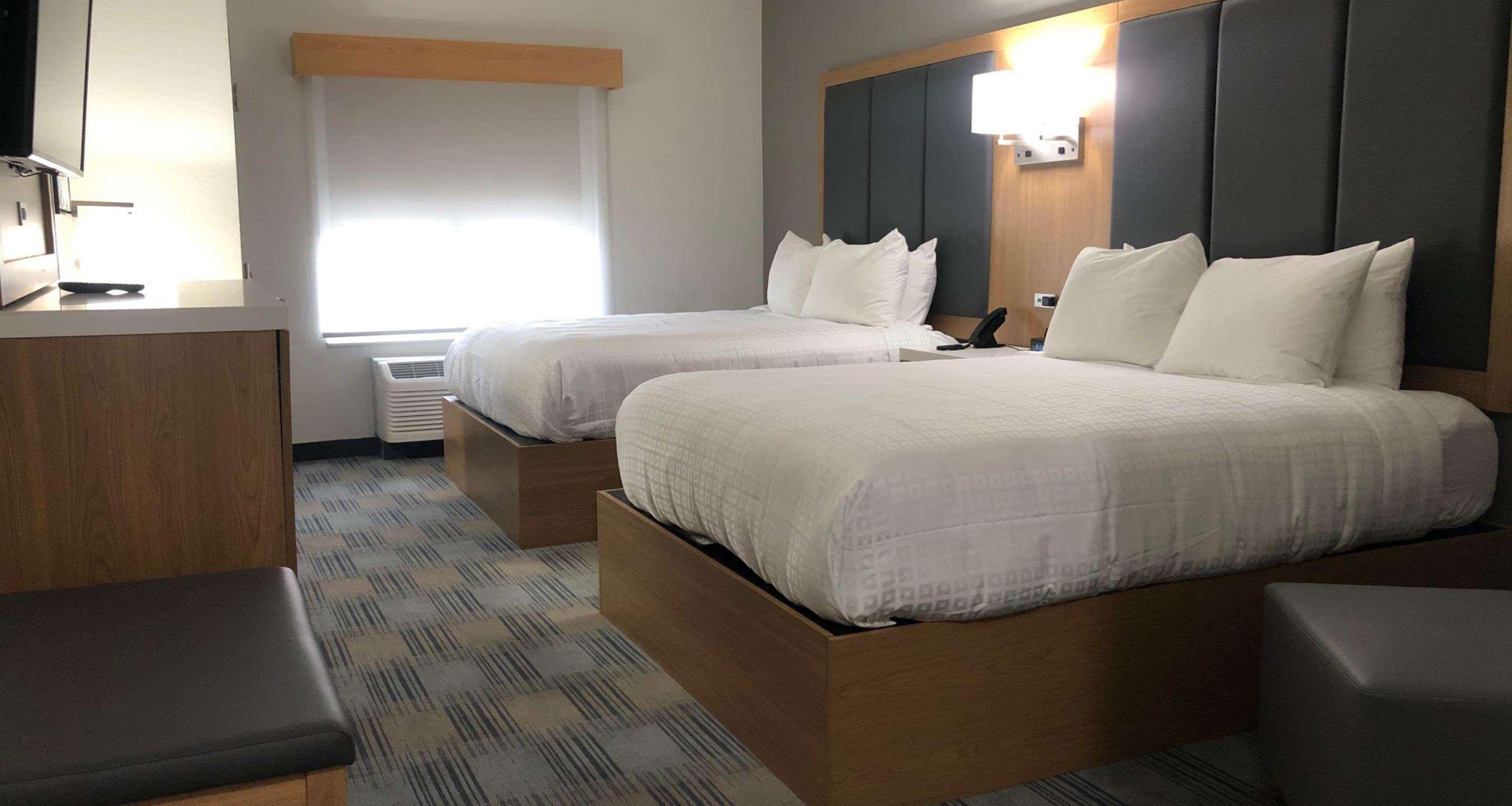 Best Western Plus Coralville Hotel Exterior foto